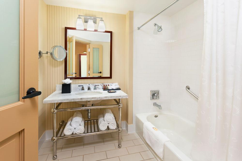Courtyard By Marriott Dulles Airport Хърндън Екстериор снимка