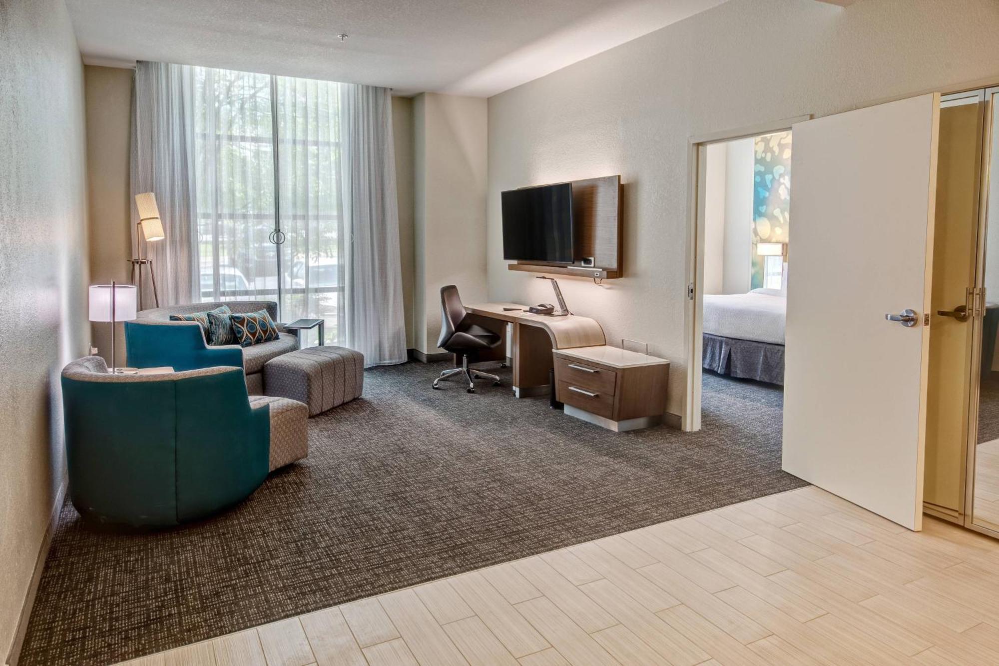 Courtyard By Marriott Dulles Airport Хърндън Екстериор снимка