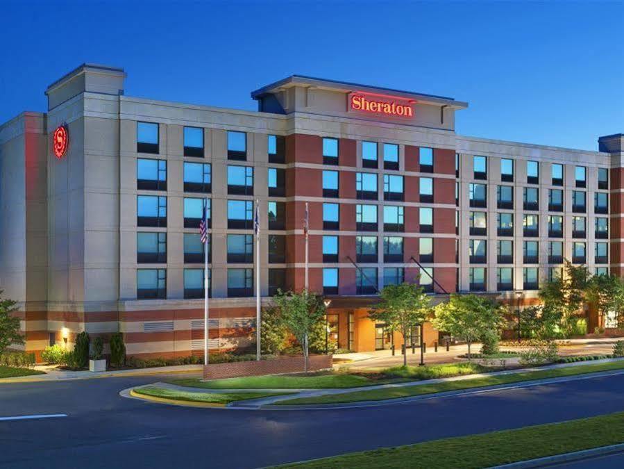Courtyard By Marriott Dulles Airport Хърндън Екстериор снимка