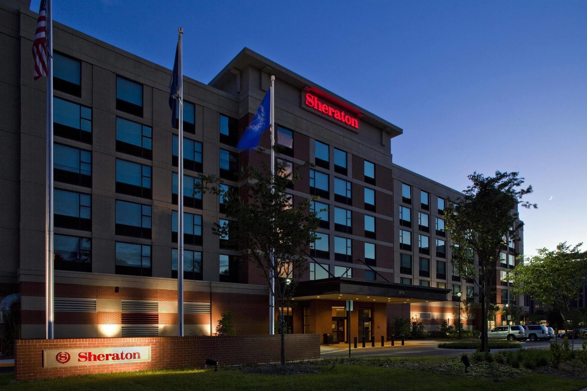 Courtyard By Marriott Dulles Airport Хърндън Екстериор снимка
